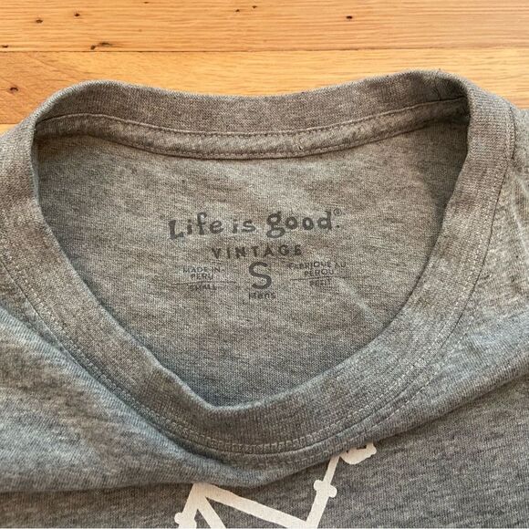 Life is Good Ride and Seek Bicycle grey short sleeve tee shirt - Picture 3 of 3
